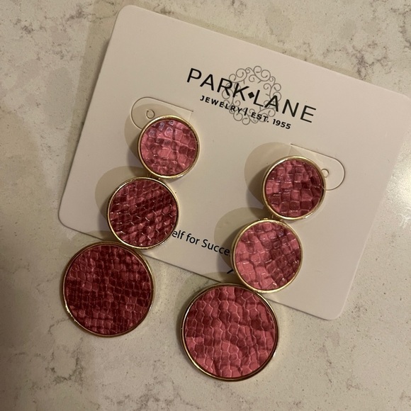 PLJ Muted Pink snake earrings - Picture 2 of 2